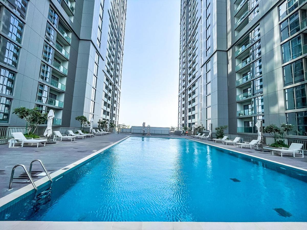 Stay By Latinem Luxury 1Br Holiday Home Cv A207 Near Burj Khalifa 두바이 외부 사진