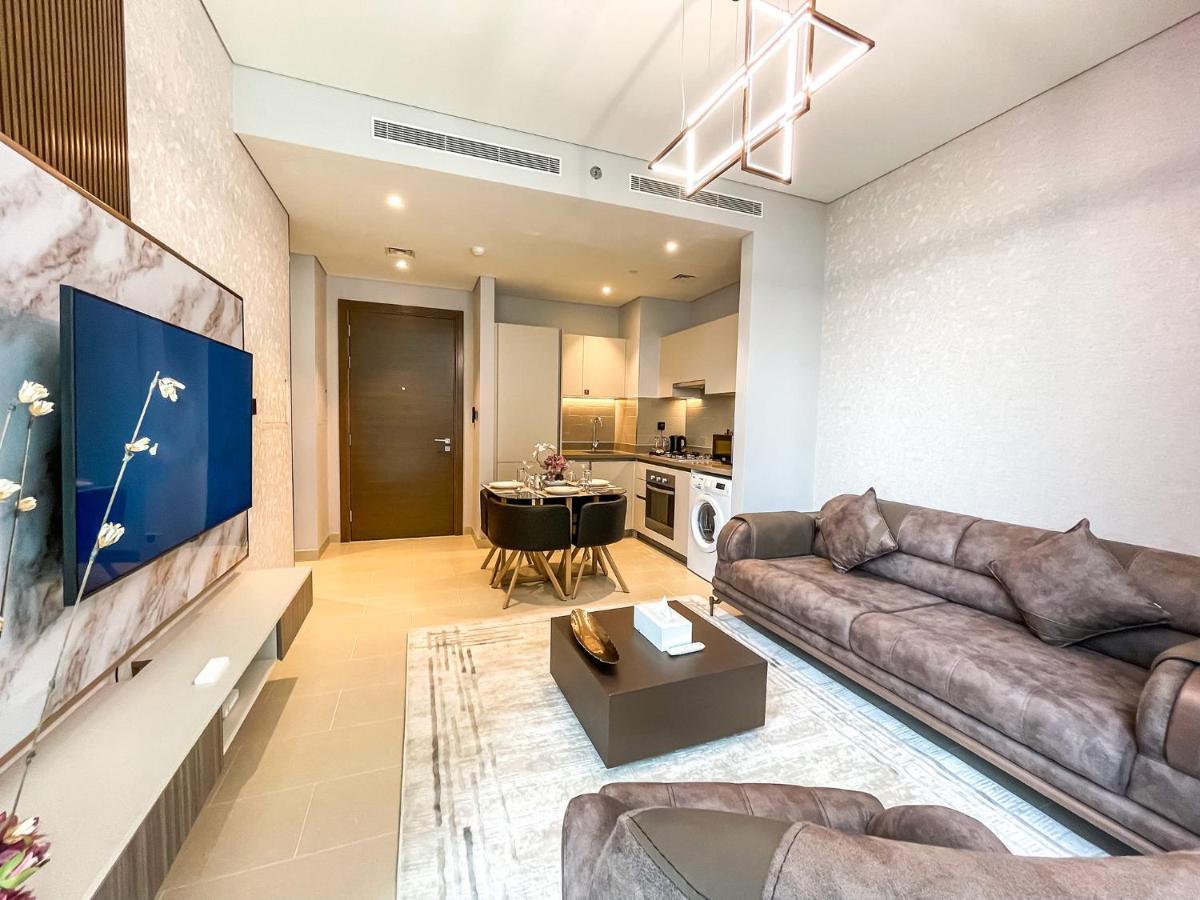 Stay By Latinem Luxury 1Br Holiday Home Cv A207 Near Burj Khalifa 두바이 외부 사진